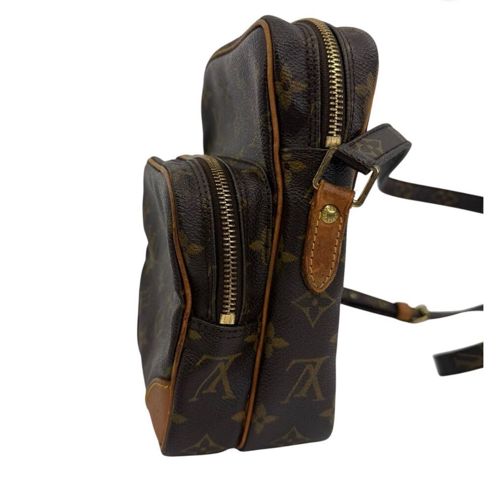 Louis Vuitton Monogram Amazone Crossbody - Picture 3 of 6